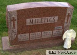 Helen Miletics