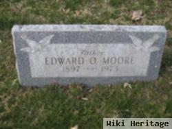 Edward Oscar Moore