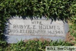 Rubye E Holmes