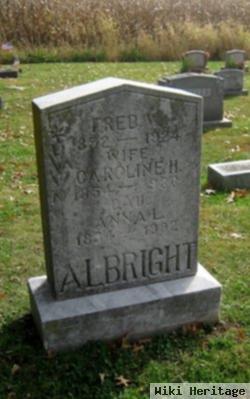 Anna L Albright