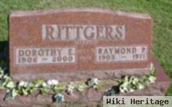 Dorothy E Rittgers