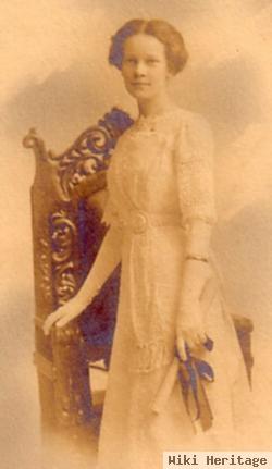 Mary Carlin Mcfee Bell