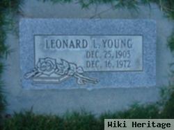 Leonard Lee Young