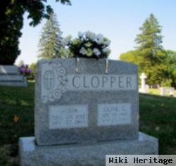 Olive G Wolfe Clopper