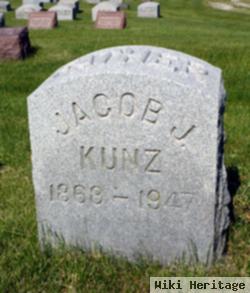 Jacob J Kunz