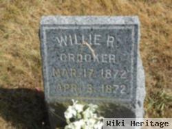 Willie R Crooker