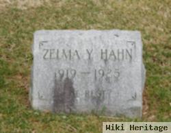 Zelma Y Hahn