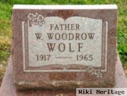 W Woodrow Wolf