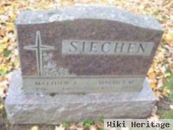 Matthew J Siechen