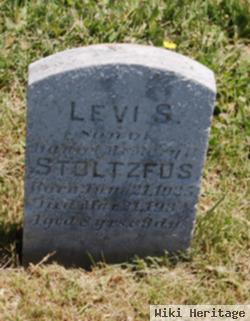 Levi S Stoltzfus