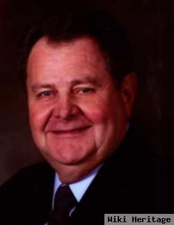 William L Feldberg, Jr