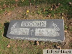 Daisy J Grooms