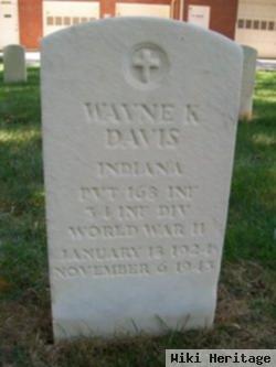 Pvt Wayne K Davis