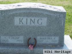 Martha K Dicks King