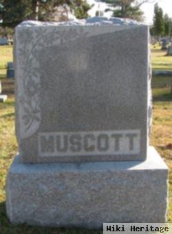 Ralph Muscott