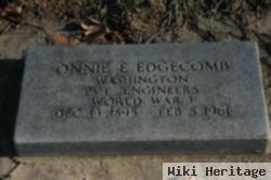 Onnie E Edgecomb