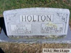 Lora L Holton