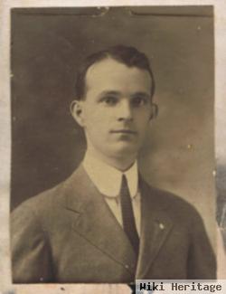 Walter Egbert Beverly