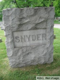 Ralph S Snyder