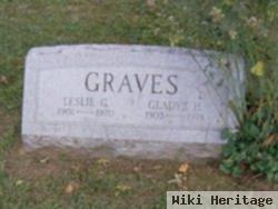 Leslie G Graves