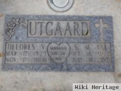 Delores V Utgaard