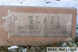 Matthias J Glass