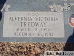 Alvernia Victoria "vicky" Tredway