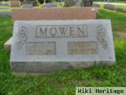 Alton C Mowen