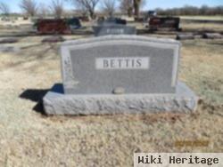 Artie Lee Bettis