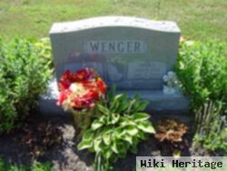 Linda L Boyce Wenger