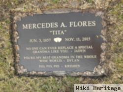 Mercedes Anabelina "tita" Flores