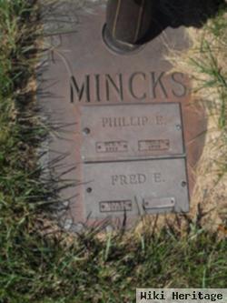 Phillip E Mincks