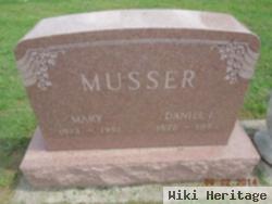 Daniel I Musser