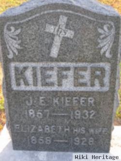 Elizabeth Kiefer