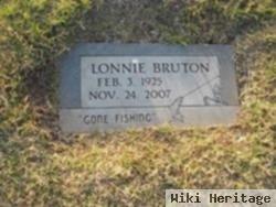 Lonnie Bruton