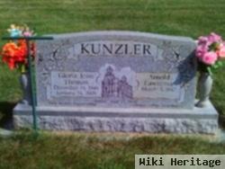 Gloria Jean Thomas Kunzler