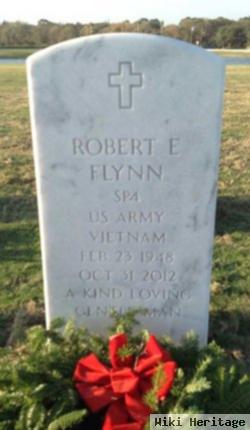 Robert E Flynn
