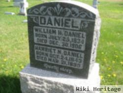 Harriet N Wallace Daniel