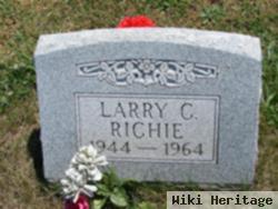 Larry C Richie