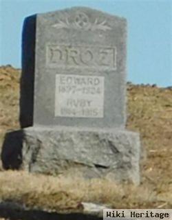 Edward Droz