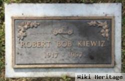 Robert "bob" Kiewiz