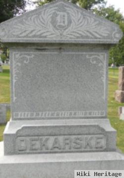 August Dekarske