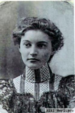 Alice Mae Overton Newins