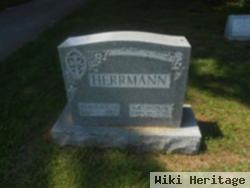 Harold L Herrmann, Sr