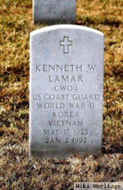 Kenneth W Lamar