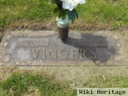 Juanita Vingers