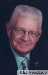 Robert Edward "bob" Dunker