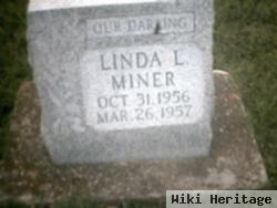 Linda L Miner