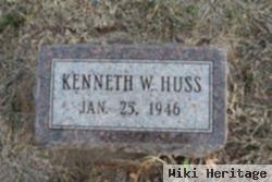 Kenneth W Huss