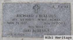 Geraldine "jari" Janik Blaesius